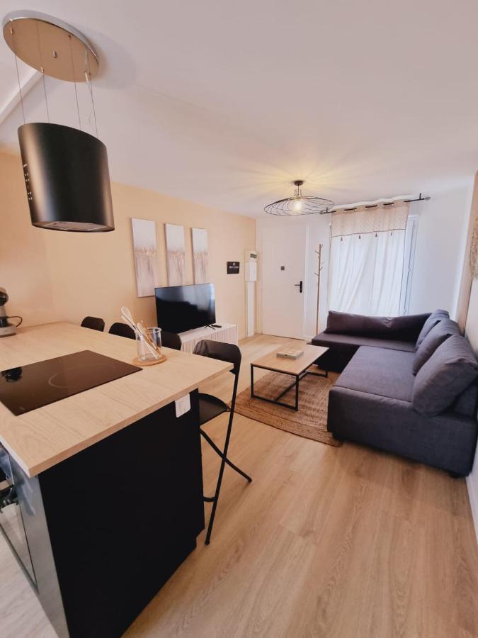 Duplex Neuf Centre Ville Avec Parking Neauphle-le-Château Zewnętrze zdjęcie