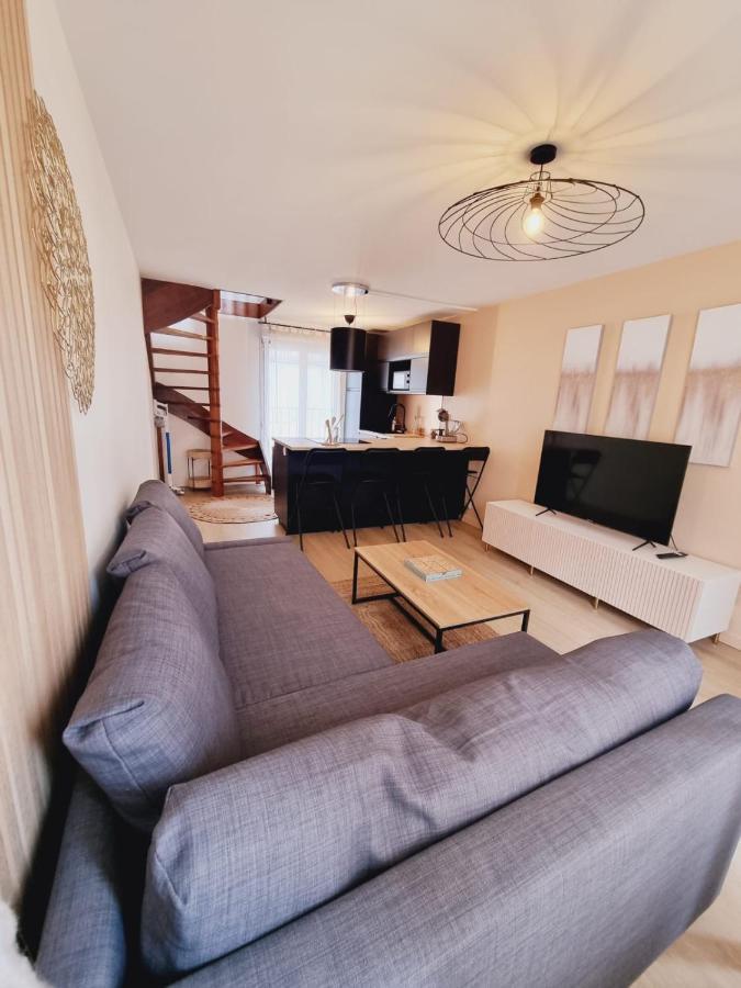 Duplex Neuf Centre Ville Avec Parking Neauphle-le-Château Zewnętrze zdjęcie