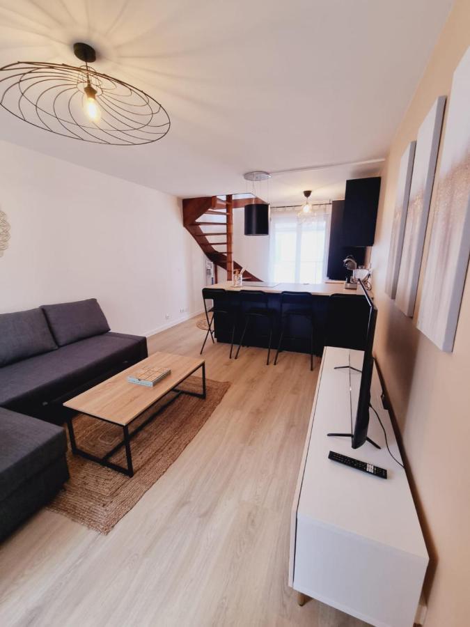 Duplex Neuf Centre Ville Avec Parking Neauphle-le-Château Zewnętrze zdjęcie